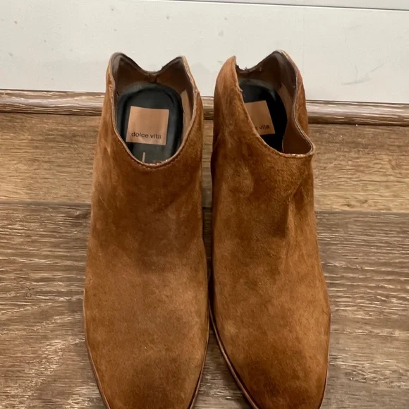 Dolce Vita Helms Mule Rustic Suede Booties, Stacked Block Heel Almond Toe Sz 9 - Picture 2 of 8